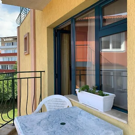 Guest House Olesya Pensiune Obzor