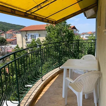 Guest House Olesya Pensiune 3*