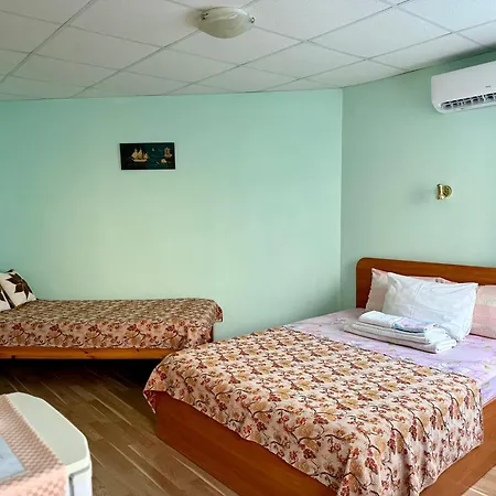 Guest House Olesya Гостевой дом 3*