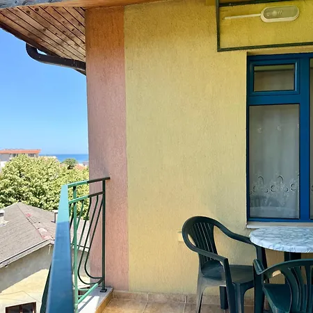 Guest House Olesya Pensiune 3*