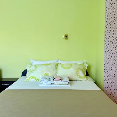 Guest House Olesya Affittacamere Obzor