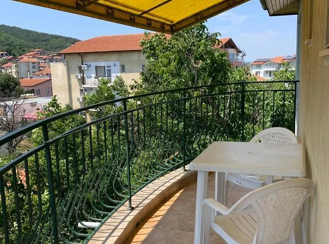 Guest House Olesya Guest house 3*